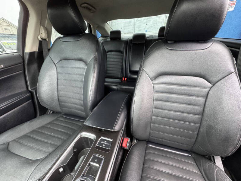 2018 Ford Fusion Hybrid SE