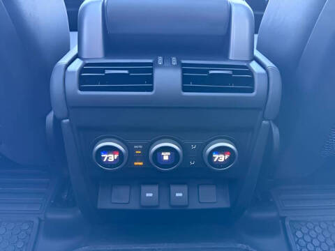 2023 Land Rover Defender