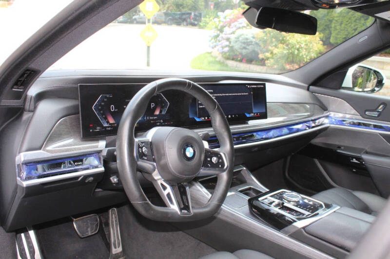 2024 BMW 7 Series 740i xDrive