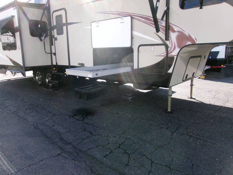 2015 Winnebago Latitude 36rk