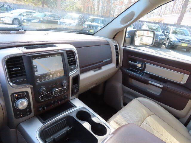 2017 RAM 1500 Laramie