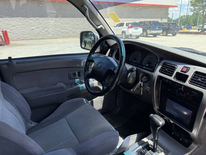 2002 Toyota 4Runner SR5