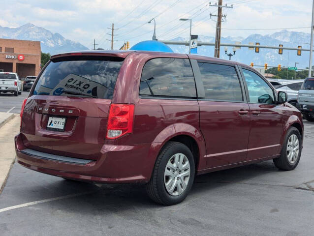 2018 Dodge Grand Caravan for sale at Axio Auto Boise in Boise, ID