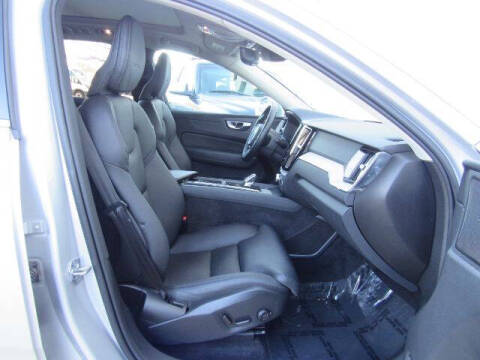 2020 Volvo XC60 T8 eAWD Inscription