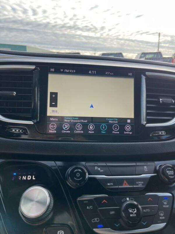 2020 Chrysler Pacifica Hybrid Touring L