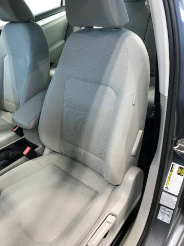 2016 Volkswagen Passat 1.8T S