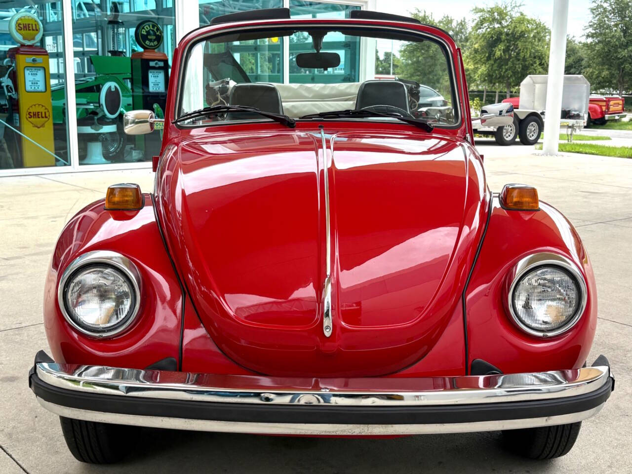 1976 Volkswagen Super Beetle 2