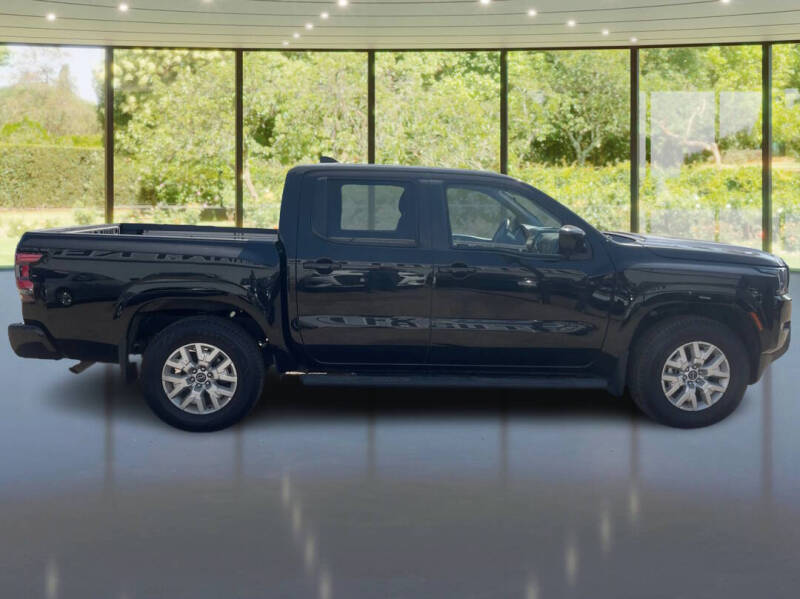 2022 Nissan Frontier