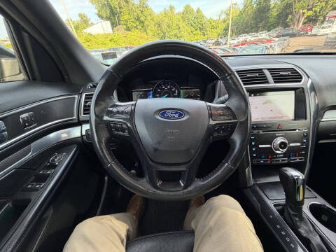 2018 Ford Explorer Sport