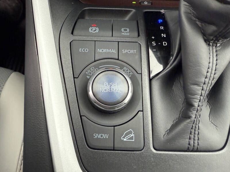 2025 Toyota RAV4 Limited