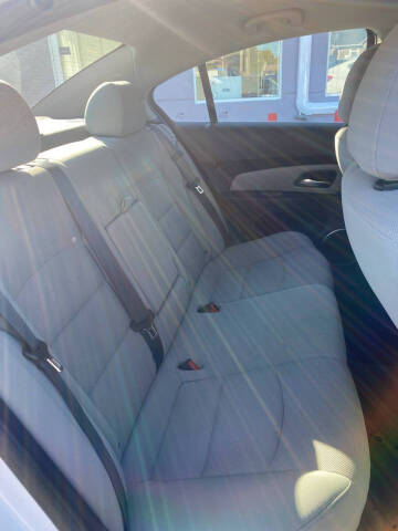 2012 Chevrolet Cruze LT Fleet