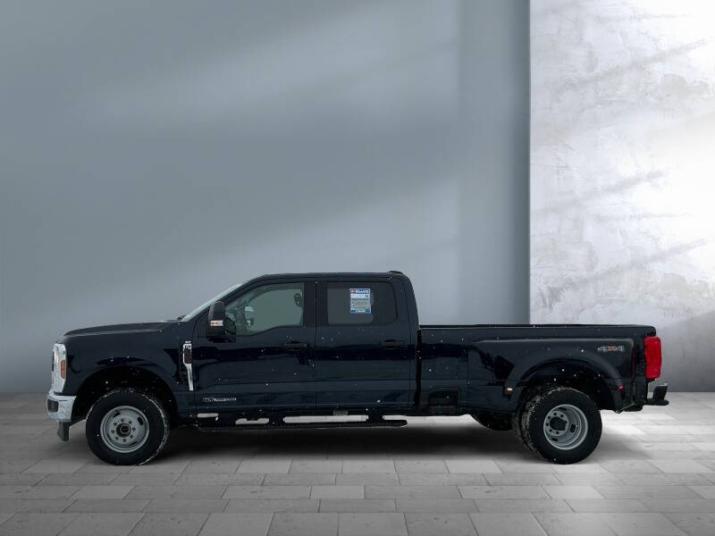 2025 Ford F-350 Super Duty XLT