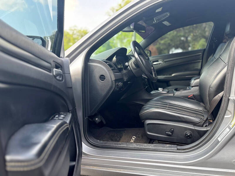 2016 Chrysler 300 S Alloy Edition