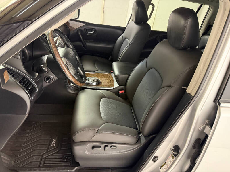 2017 Infiniti QX80