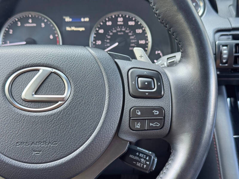 2023 Lexus IS 300