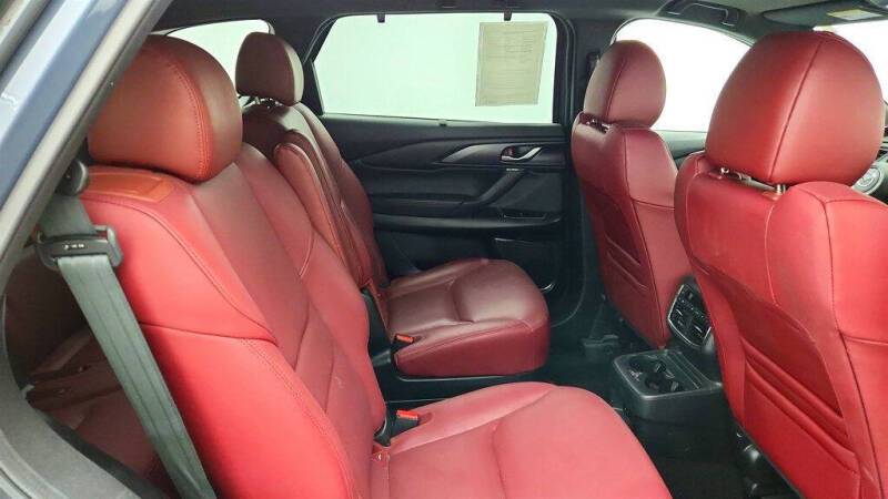 2023 Mazda CX-9 Carbon Edition