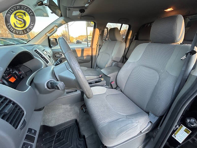 2012 Nissan Frontier SV V6