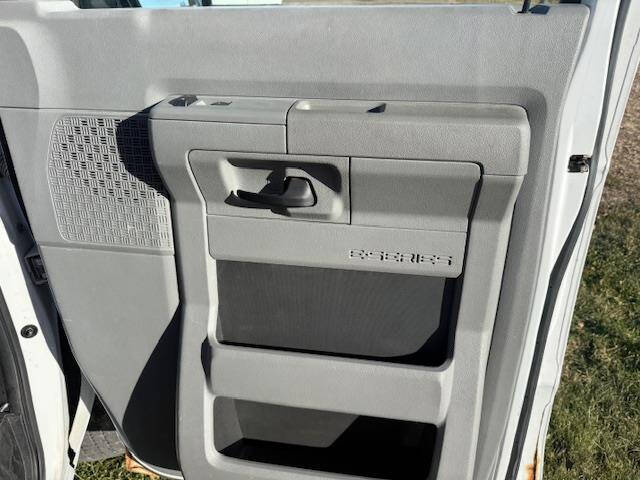 2012 Ford E-Series E-250