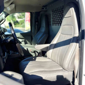 2020 Chevrolet Express 2500