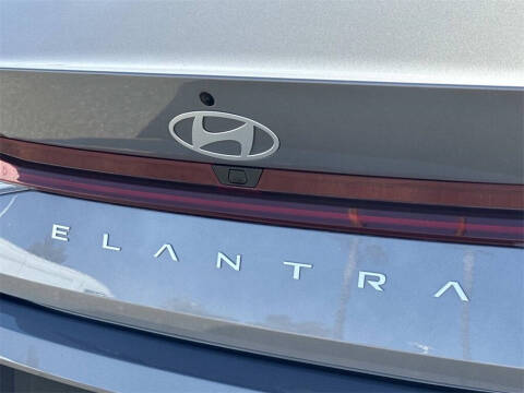 2024 Hyundai Elantra Hybrid Blue