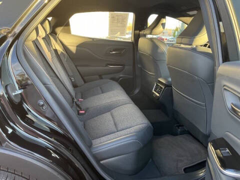 2024 Toyota Crown XLE