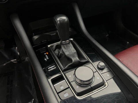 2024 Mazda Mazda3 Sedan 2.5 S Carbon Edition