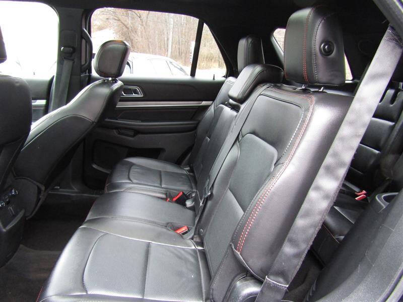 2017 Ford Explorer Sport