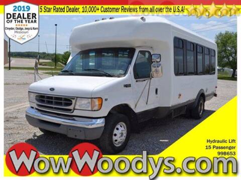 1999 Ford E-Series Chassis for sale at WOODY'S AUTOMOTIVE GROUP in Chillicothe MO