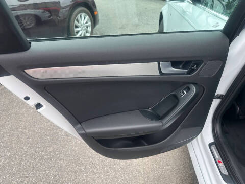 2015 Audi A4 2.0T quattro Premium Plus