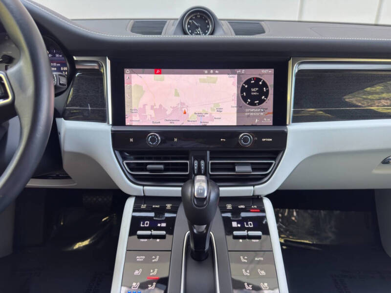 2023 Porsche Macan S