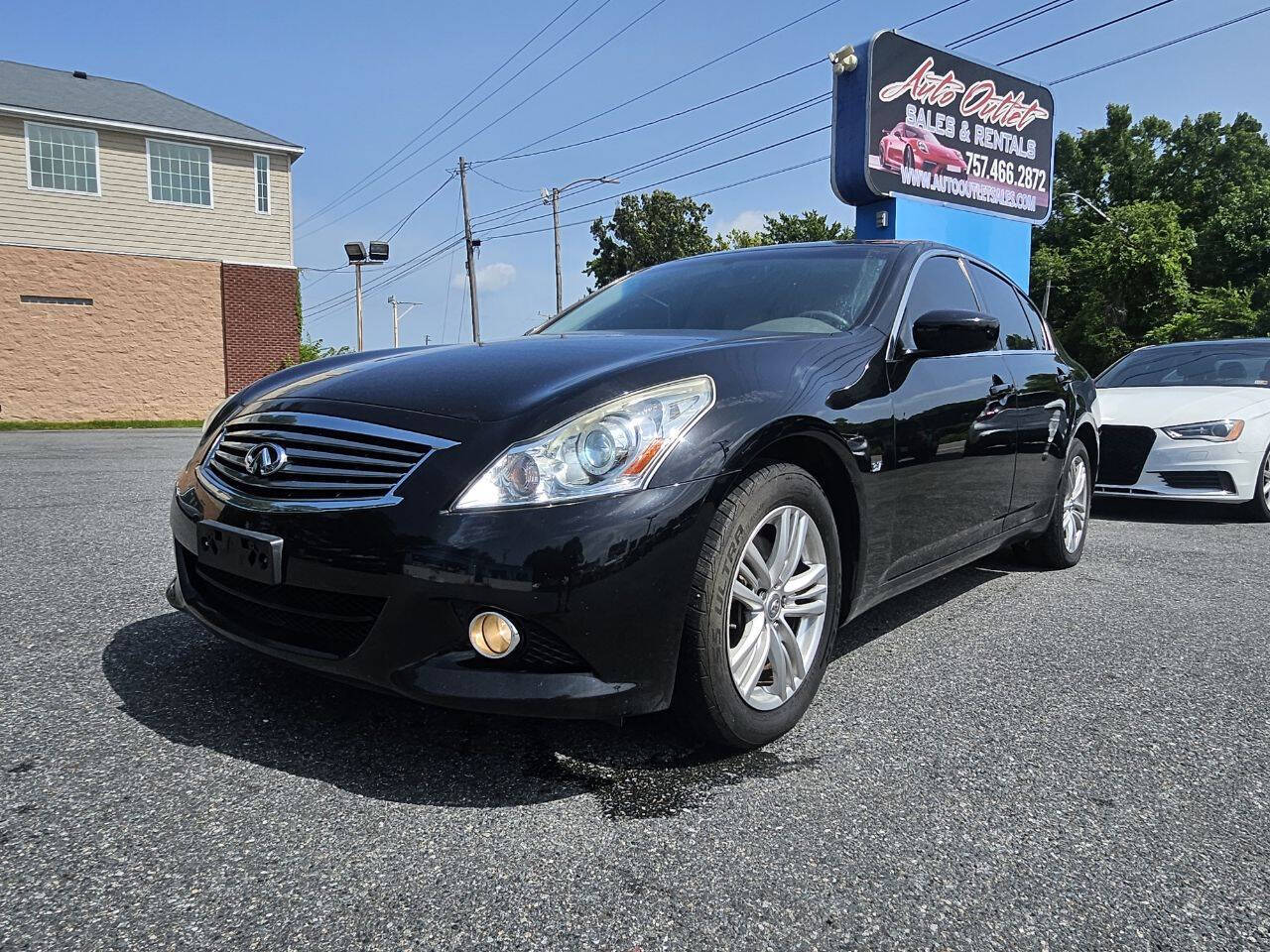 2015 Infiniti Q40 Base AWD 4dr Sedan 