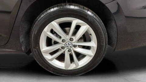 2020 Volkswagen Passat SE