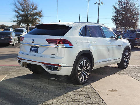 2022 Volkswagen Atlas Cross Sport V6 SEL Premium R-Line 4Motion