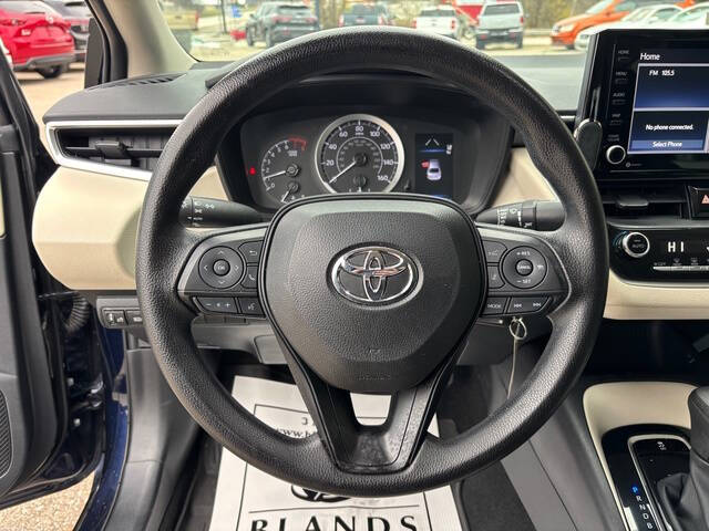 2022 Toyota Corolla LE