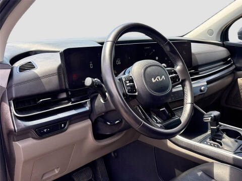 2025 Kia Carnival LXS