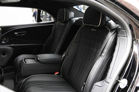 2026 Bentley Flying Spur Azure