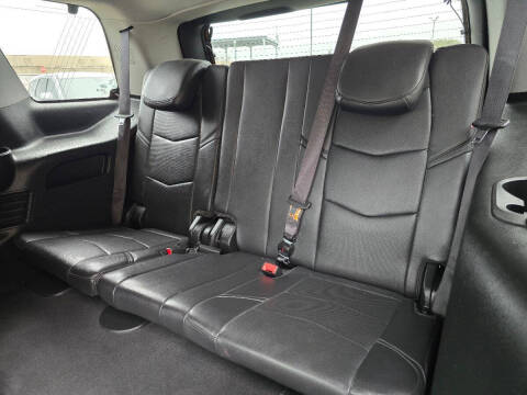 2019 Cadillac Escalade Luxury