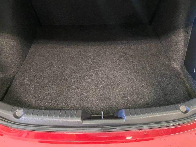 2014 Mazda MAZDA3 i SV