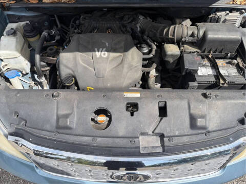 2012 Kia Sedona EX