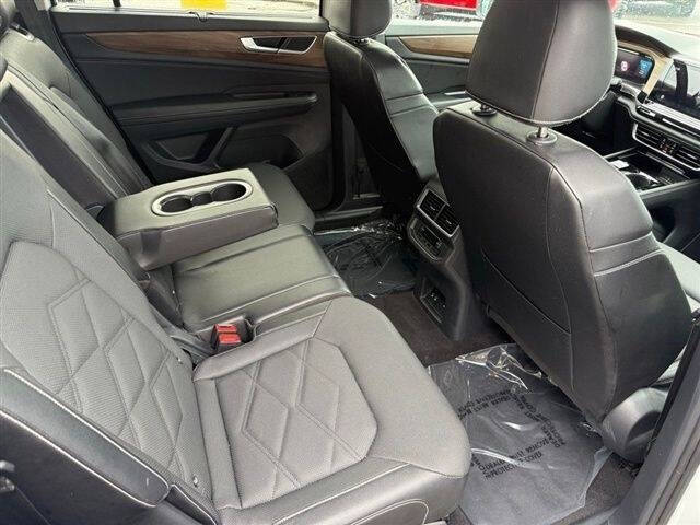 2024 Volkswagen Atlas SE 4Motion