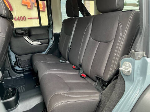 2015 Jeep Wrangler Unlimited Rubicon