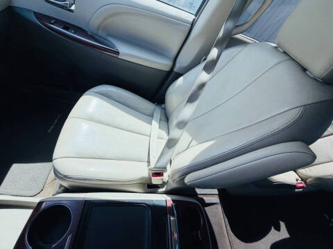 2013 Toyota Sienna Limited 7-Passenger