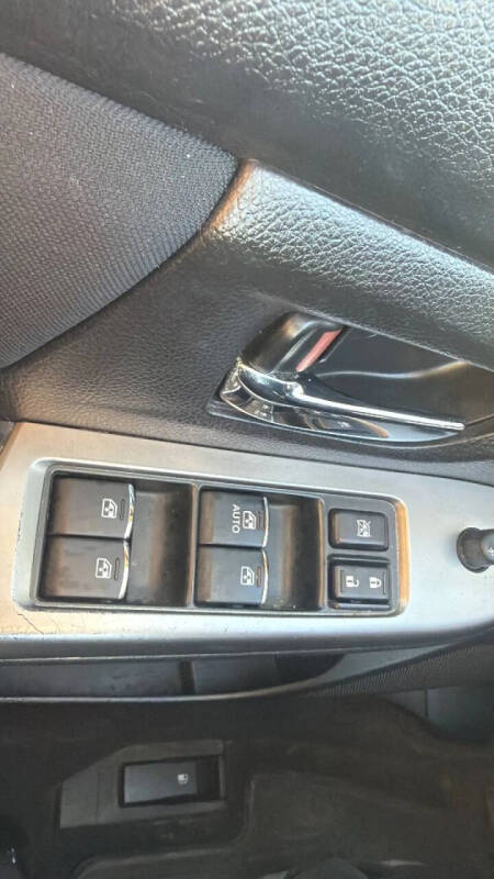 2015 Subaru Impreza 2.0i Premium