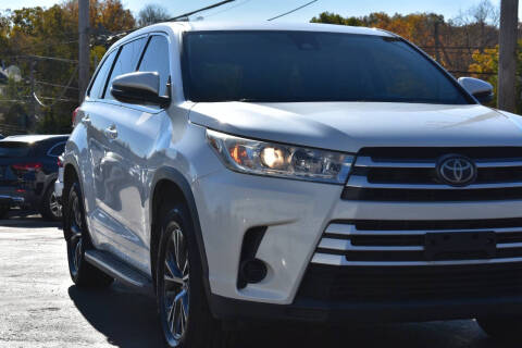 2017 Toyota Highlander LE