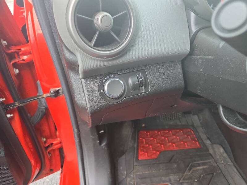 2013 Chevrolet Sonic LT Auto