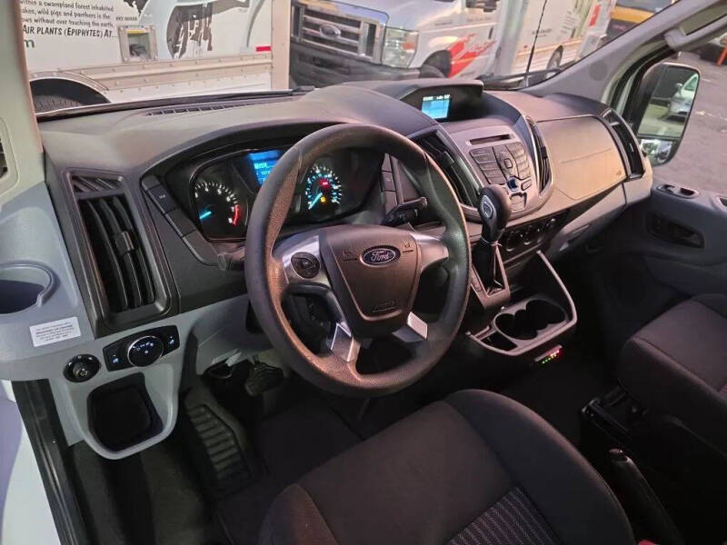 2015 Ford Transit