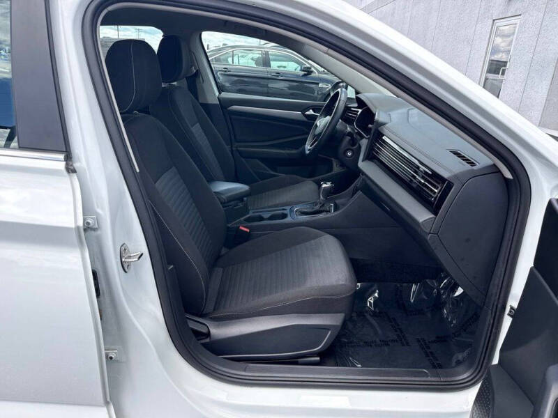 2025 Volkswagen Jetta S
