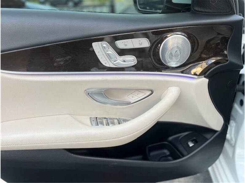 2019 Mercedes-Benz E-Class E 300