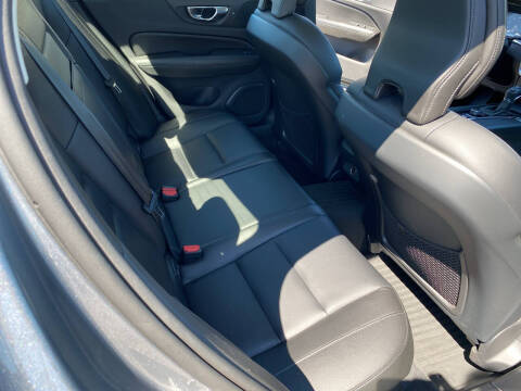 2019 Volvo S60 T6 Momentum