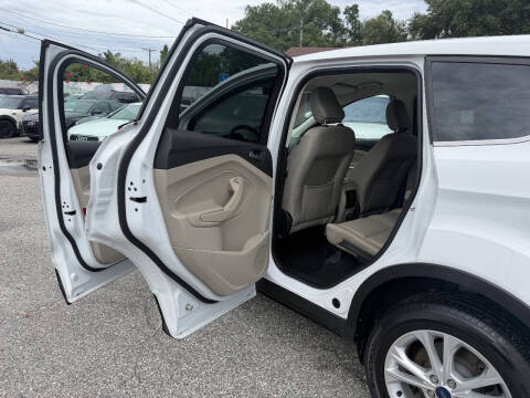 2019 Ford Escape SE